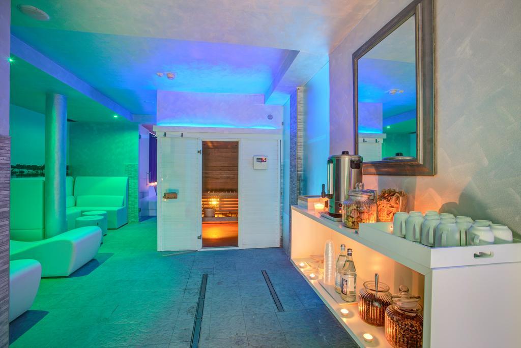 法拉帝海滩酒店4*